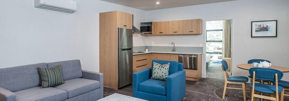 One88 On Commerce Whakatane Exterior photo A kitchen in a student apartment