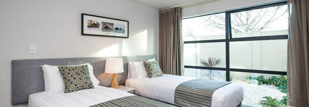 One88 On Commerce Whakatane Exterior photo A bedroom at the hotel